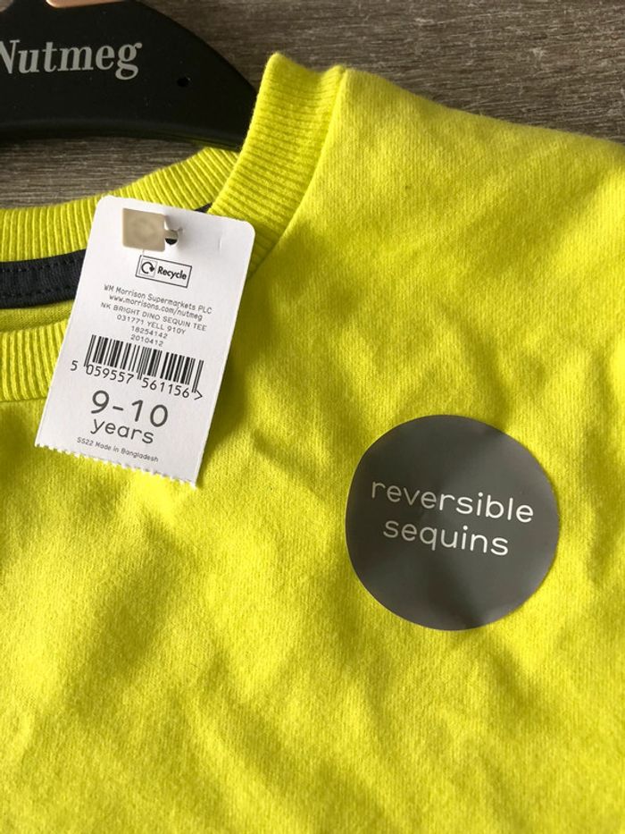 Tee-shirts neufs - photo numéro 3