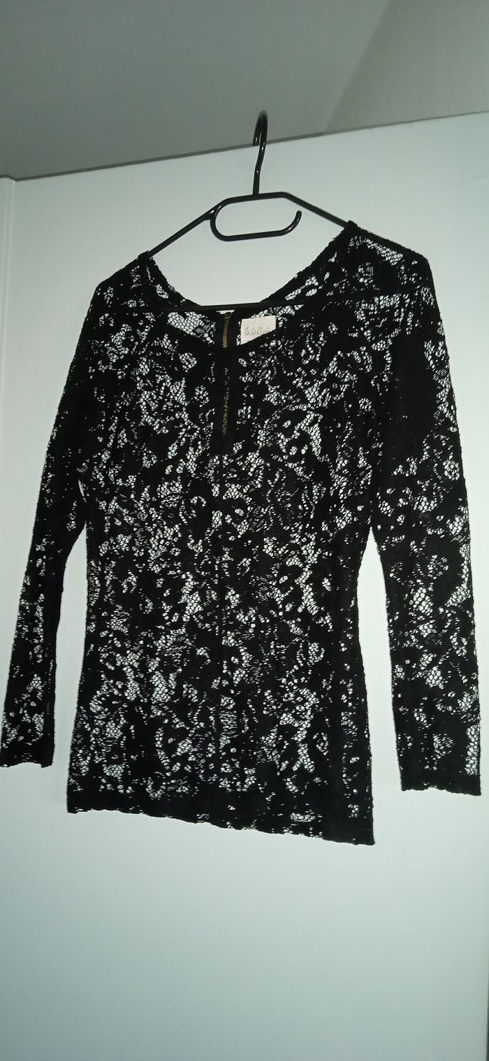 Haut dentelle transparent - photo numéro 3