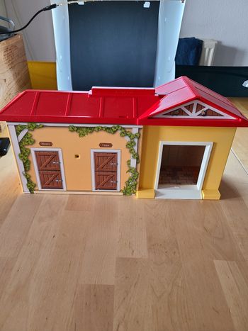 Playmobil 5348 écurie transportable