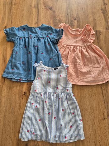 Robes bébé