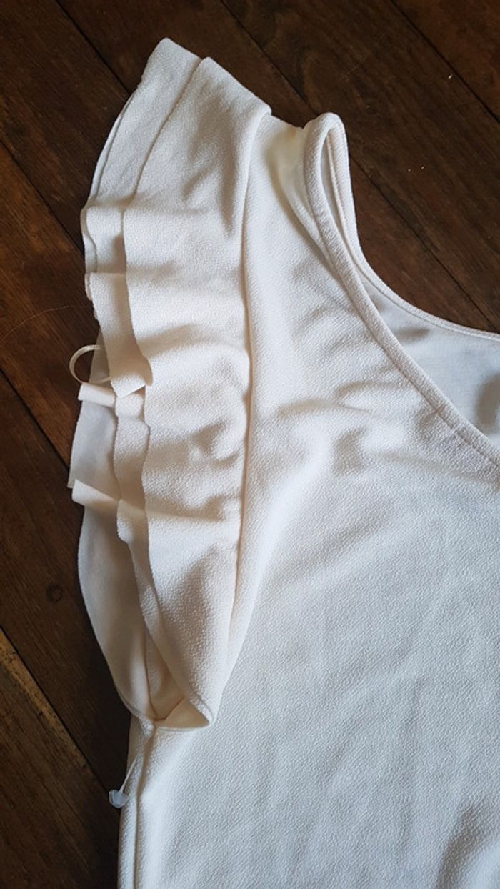 Top beige neuf - photo numéro 2