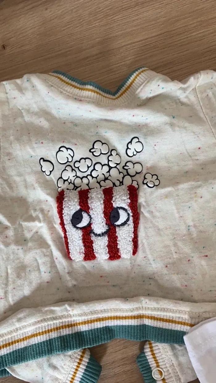 Lot de 8 t shirt - photo numéro 9