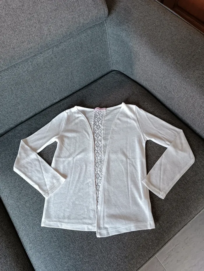 Joli gilet blanc 10 ans