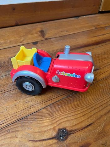 Tracteur cocomelon 