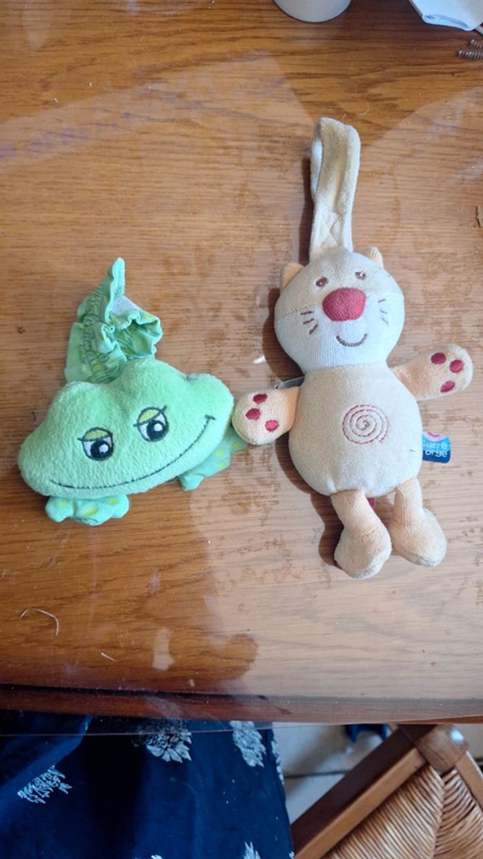 Lot de 2 jouet pelluche