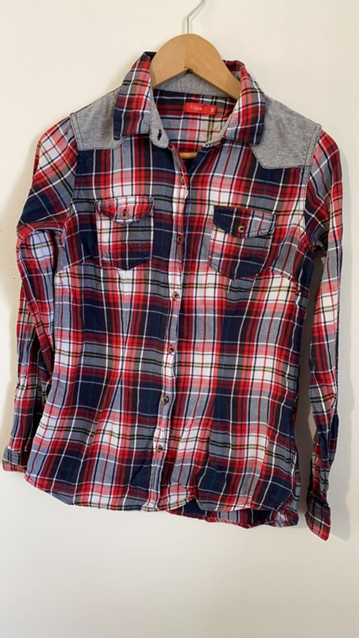 Chemise à carreaux