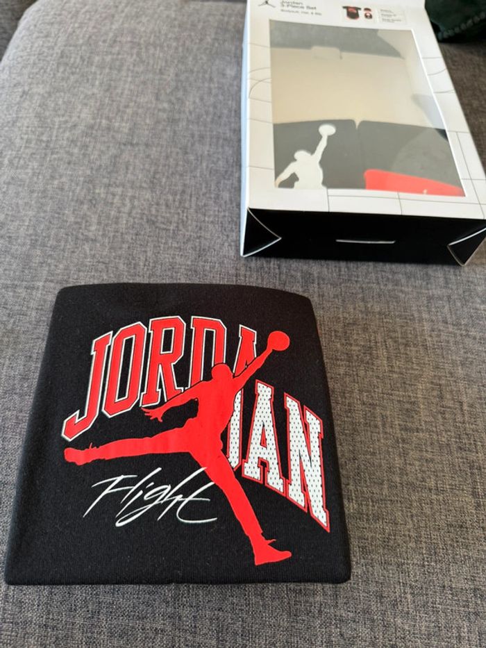 Ensemble Jordan 3 pièces 0-6 mois - photo numéro 6