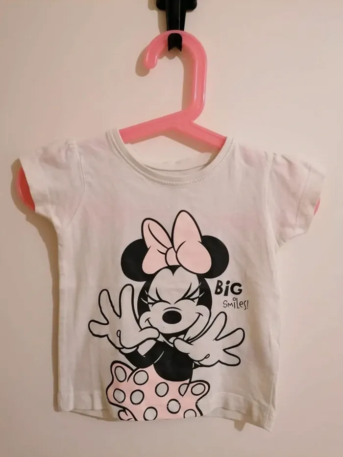 Ensemble Tee-shirt et short fille été minnie disney primark 9-12 mois - photo numéro 2