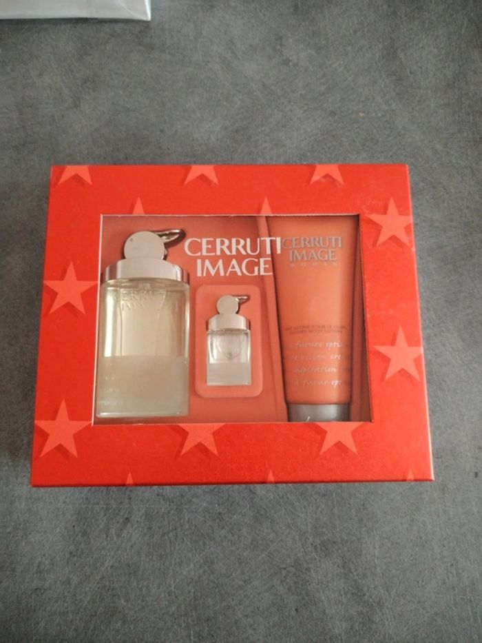 Coffret rare Nino Cerruti neuf