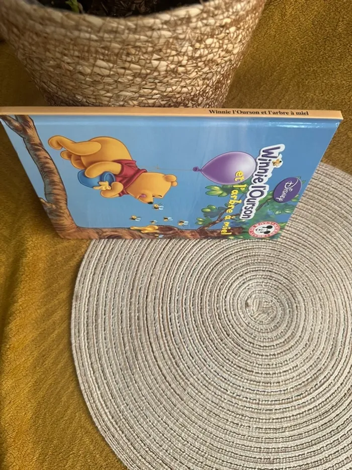 Livre Winnie l’ourson et l’arbre à miel - photo numéro 3