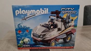 Playmobil 9364 - Véhicule Amphibie et Bandit.