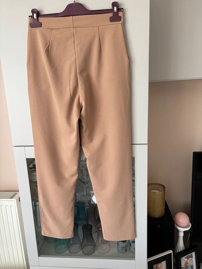 Pantalon taille M - photo numéro 2