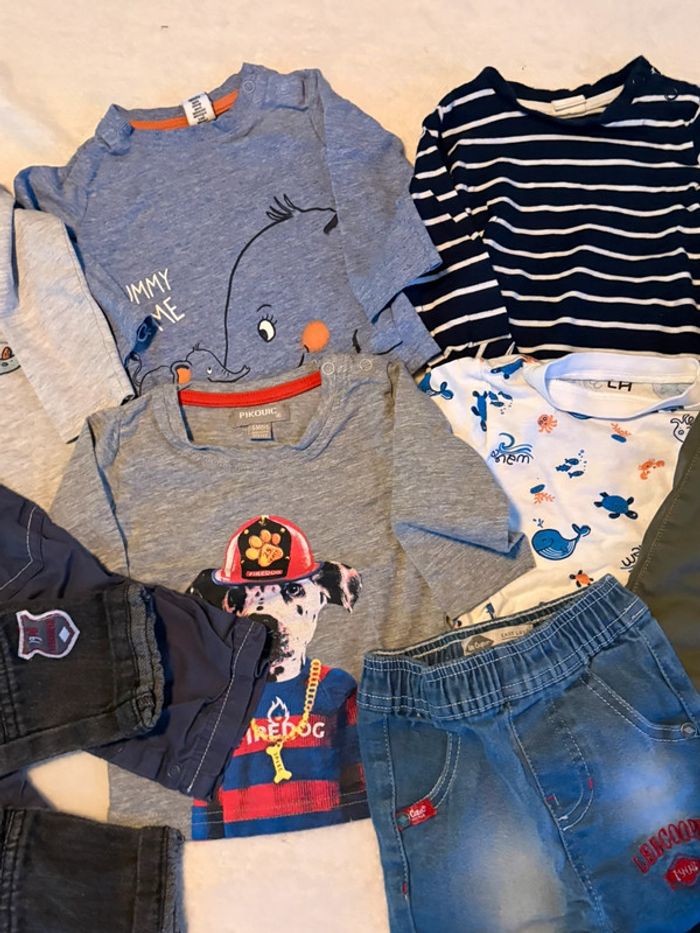 Lot vêtements bébé garçon 6 mois - Mixte marques - photo numéro 3