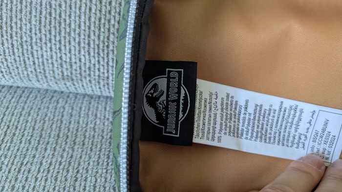 Trousse / petite valisette Jurassic World – dinosaure - photo numéro 3