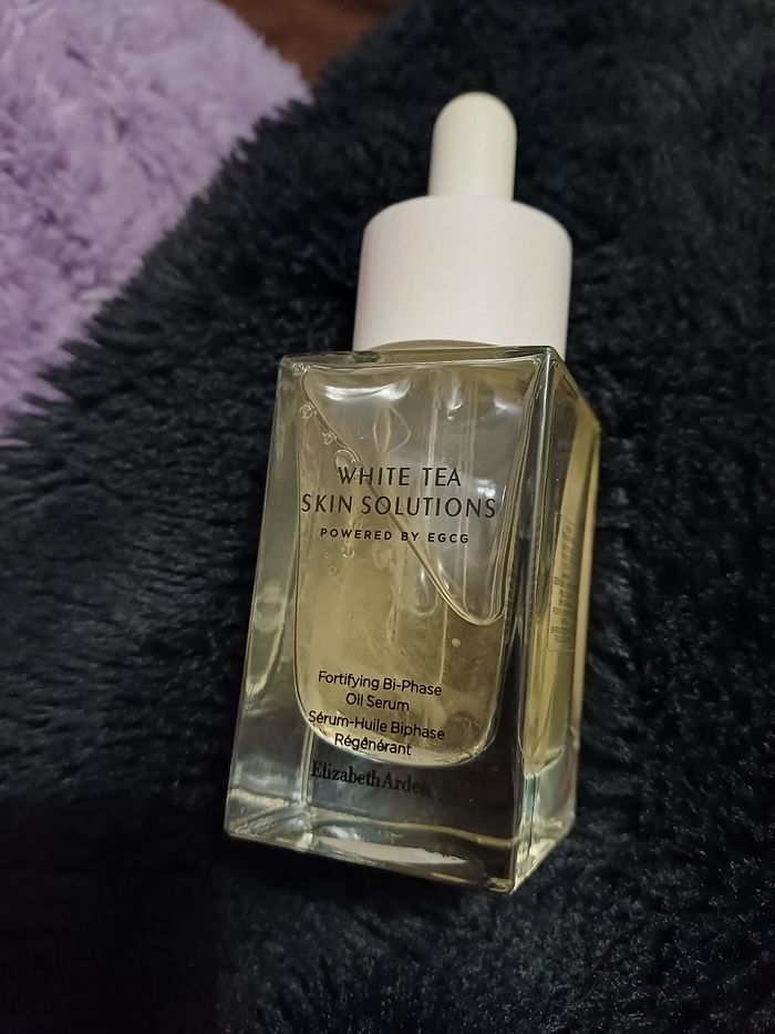 Sérum White tea skin solutions de Elizabeth Arden