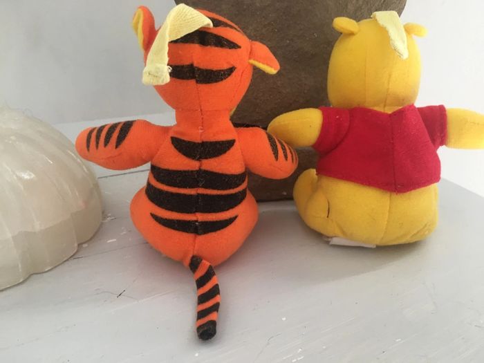 Petite peluche Winnie et tigrou - photo numéro 4