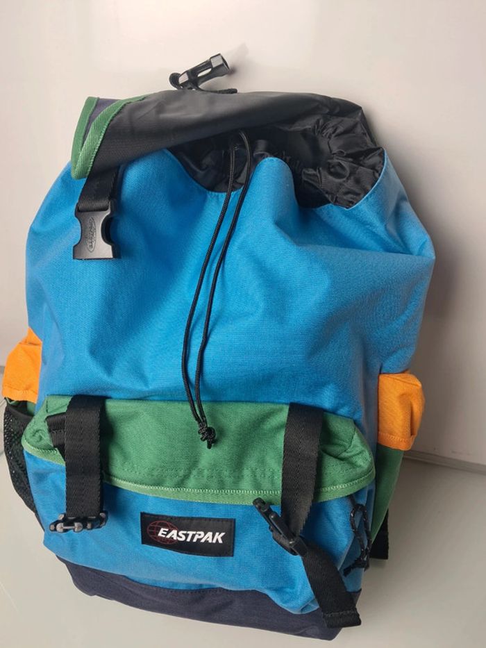 Eastpak sac à dos scolaire rando ordinateur neuf - photo numéro 11