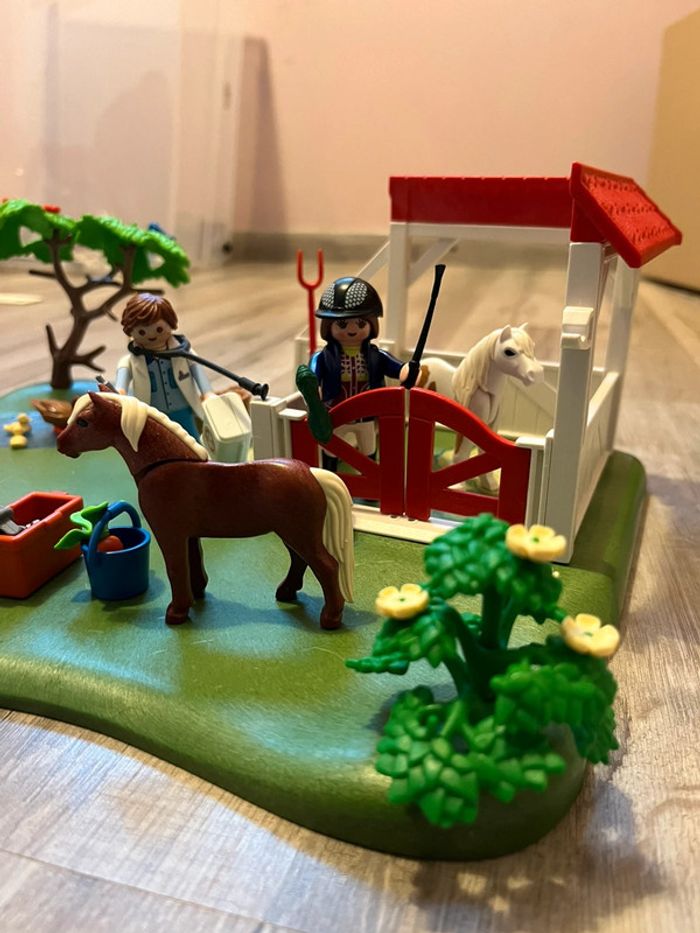 Playmobil paddock - photo numéro 3