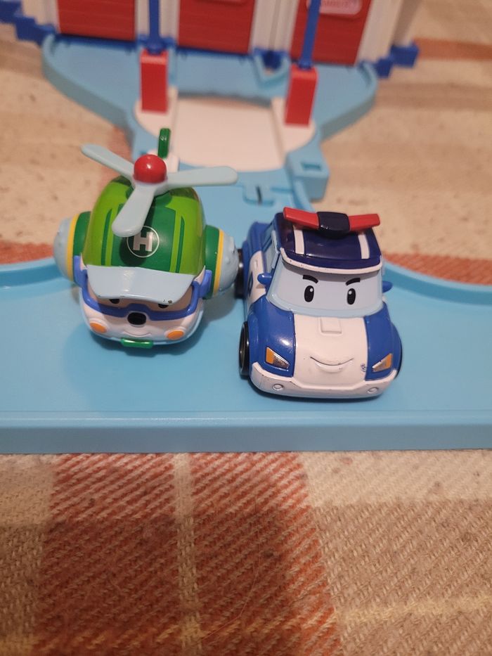 Circuit robocar poli - photo numéro 3