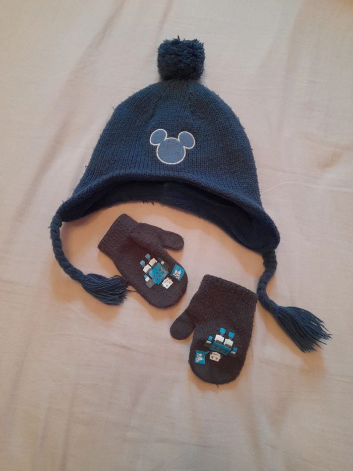 Bonnet et moufles
