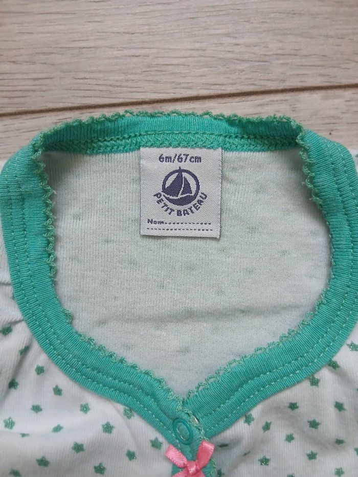 Combishort, pyjama leger ~ Petit Bateau ~ 6mois (67cm) - photo numéro 3