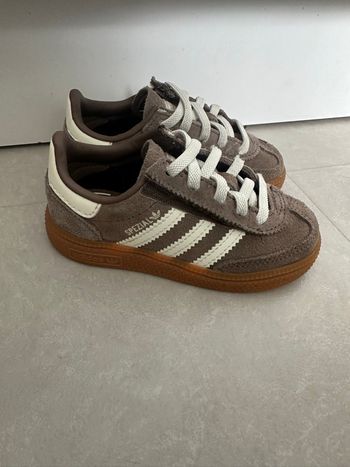 Chaussure Adidas enfant 