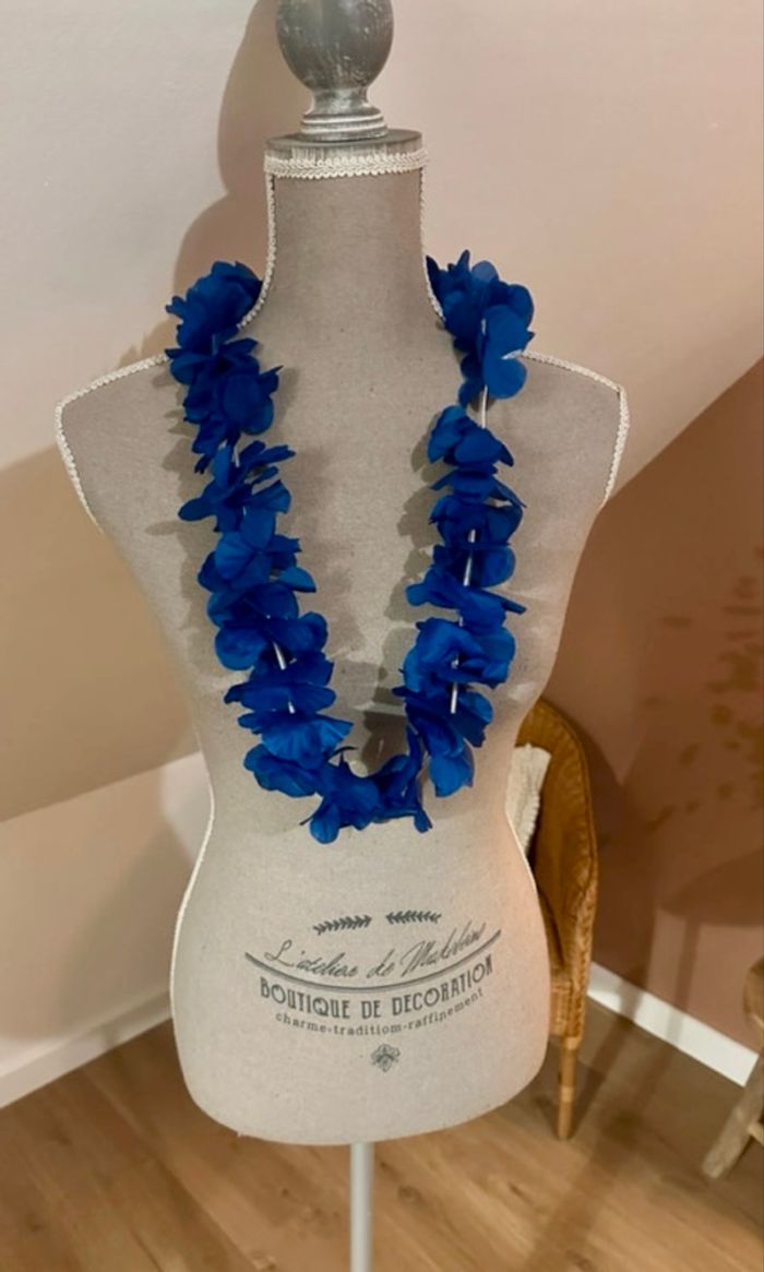 💜 Lots de colliers de fleurs artificiels bleu et turquoise 💜 - photo numéro 4