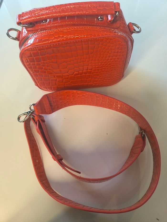 Pochette avec bandoulière - photo numéro 8