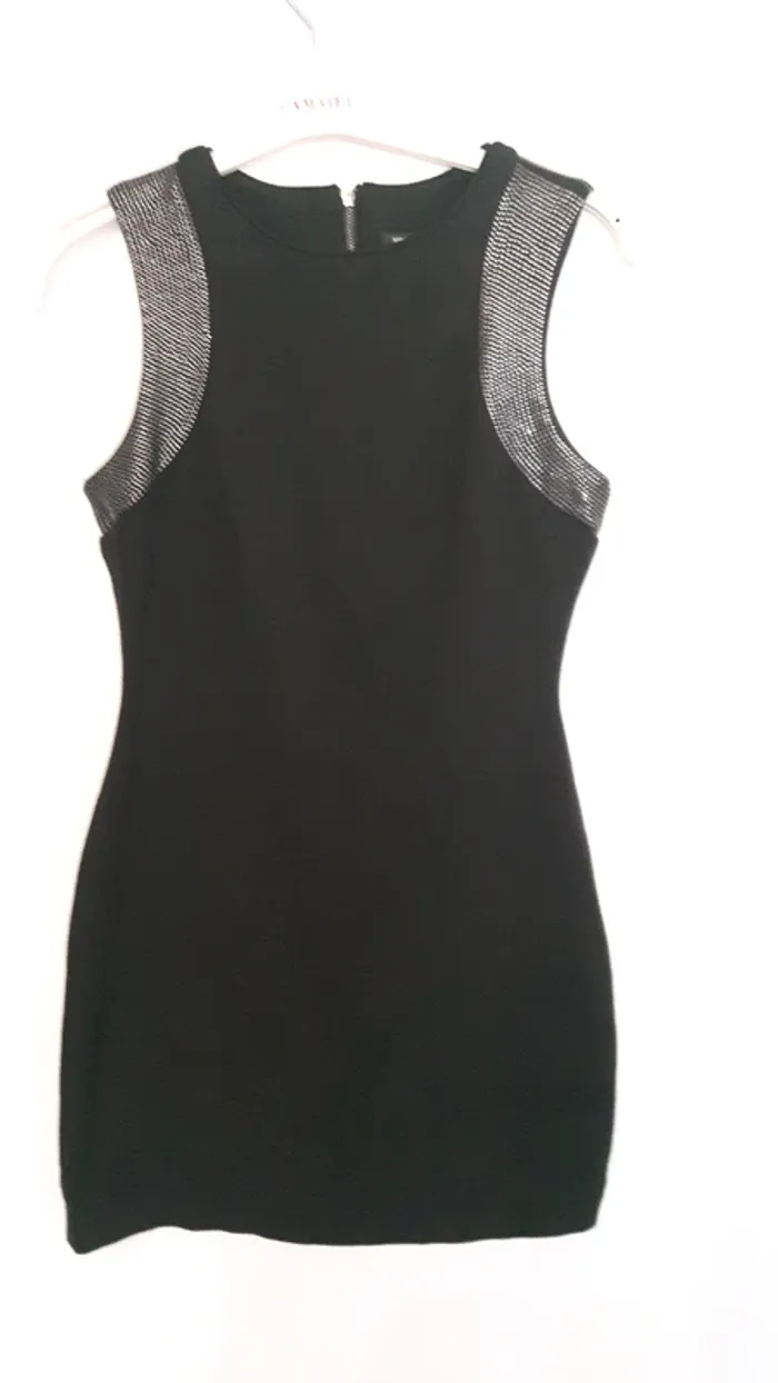 Petite robe noire MNG Taille XS