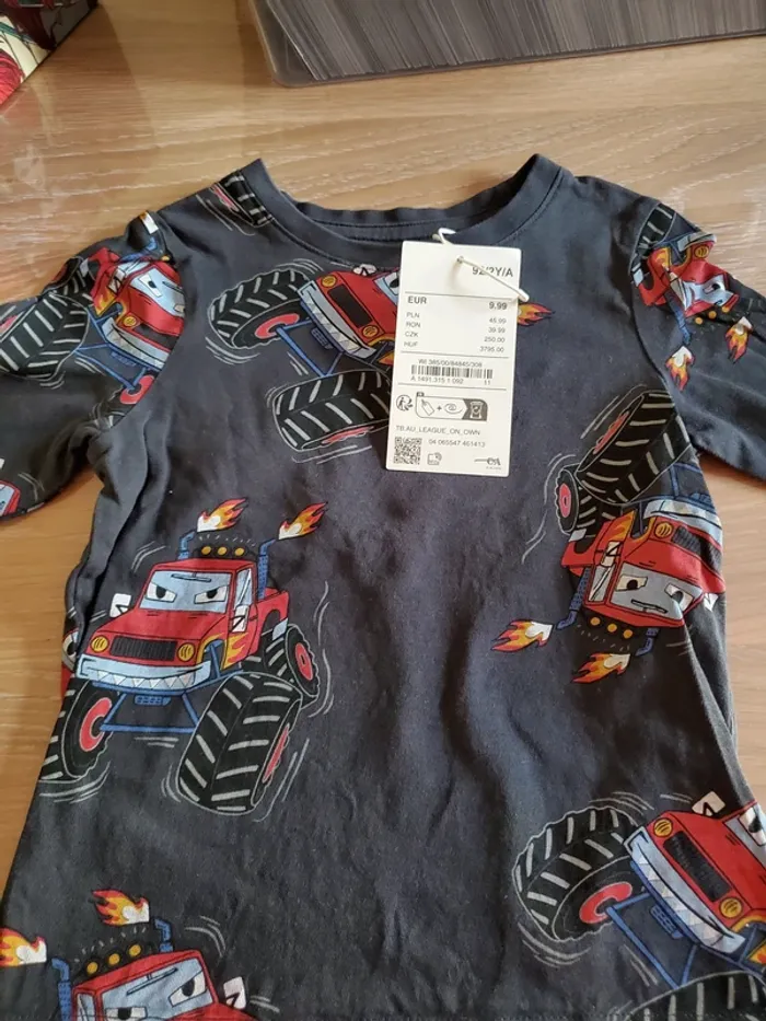 Tee-shirt ML C&A 2 ans tout neuf - photo numéro 3