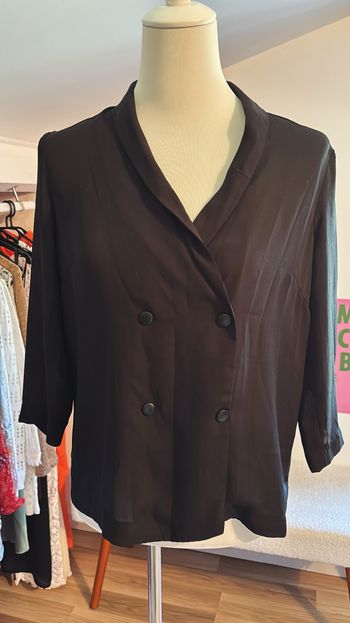 Blouse noire légère Kiabi T36