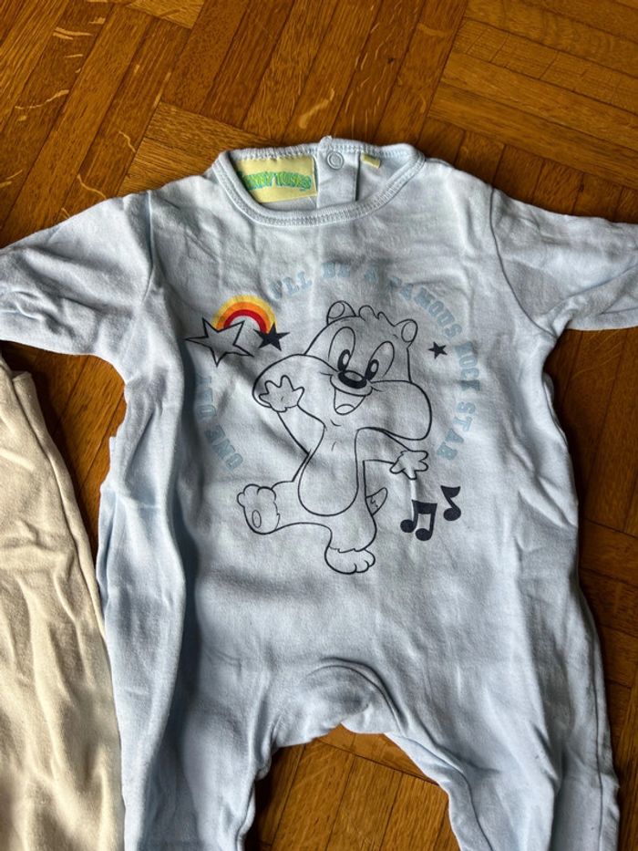 Lot 2 pyjamas fin 1mois - photo numéro 4