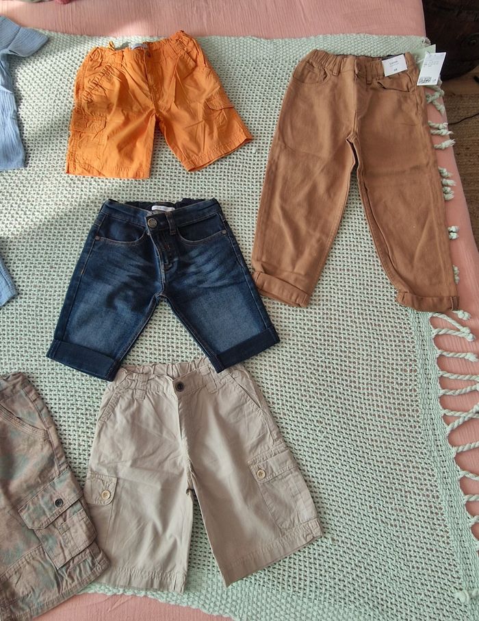 Lot vêtements garçon  6 ans - photo numéro 4