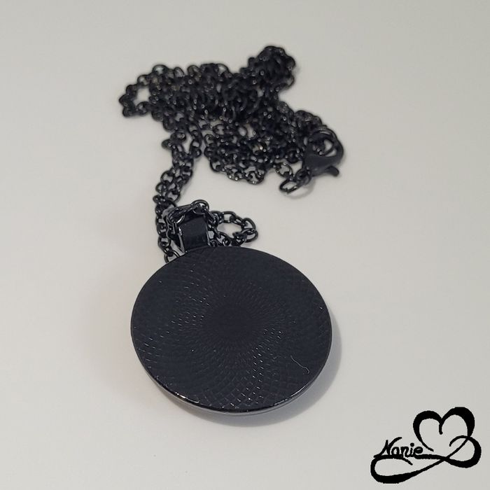 Sautoir, en acier inoxydable et en resine, noir et argenté pailleté - photo numéro 4