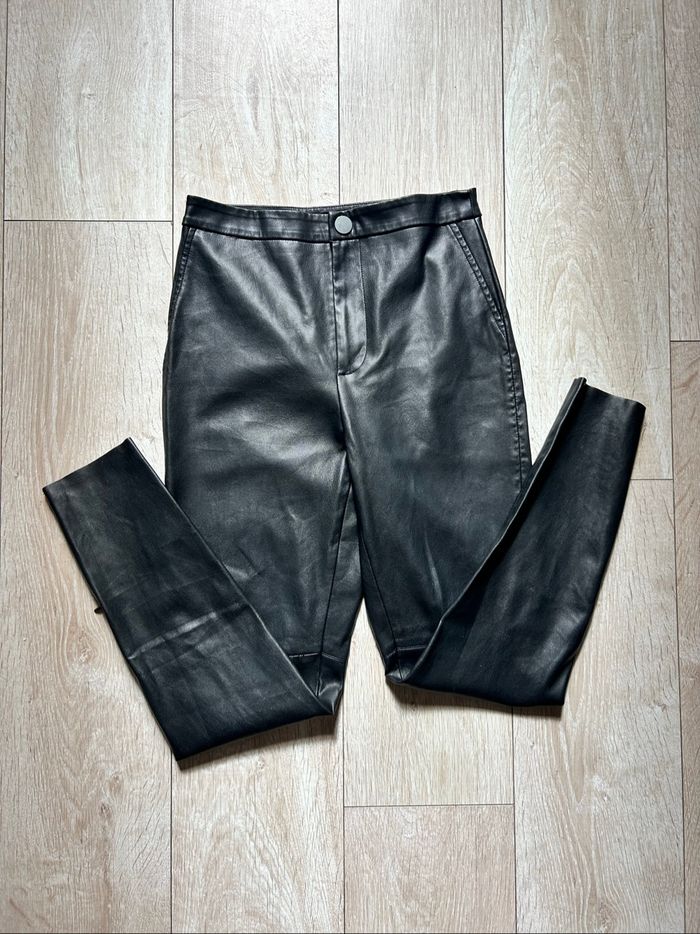 Pantalon similicuir Zara - photo numéro 4