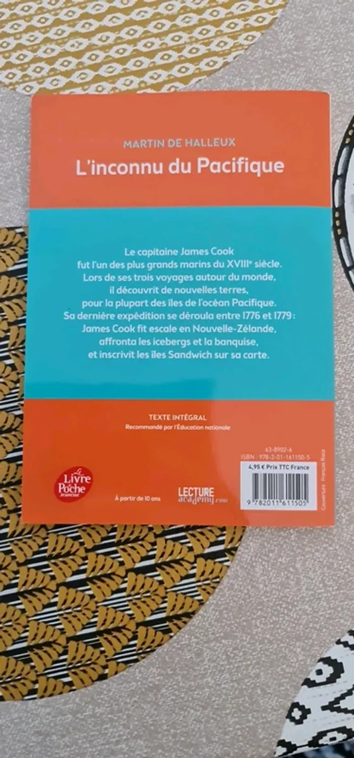 Livre l'inconnu du Pacifique - photo numéro 2