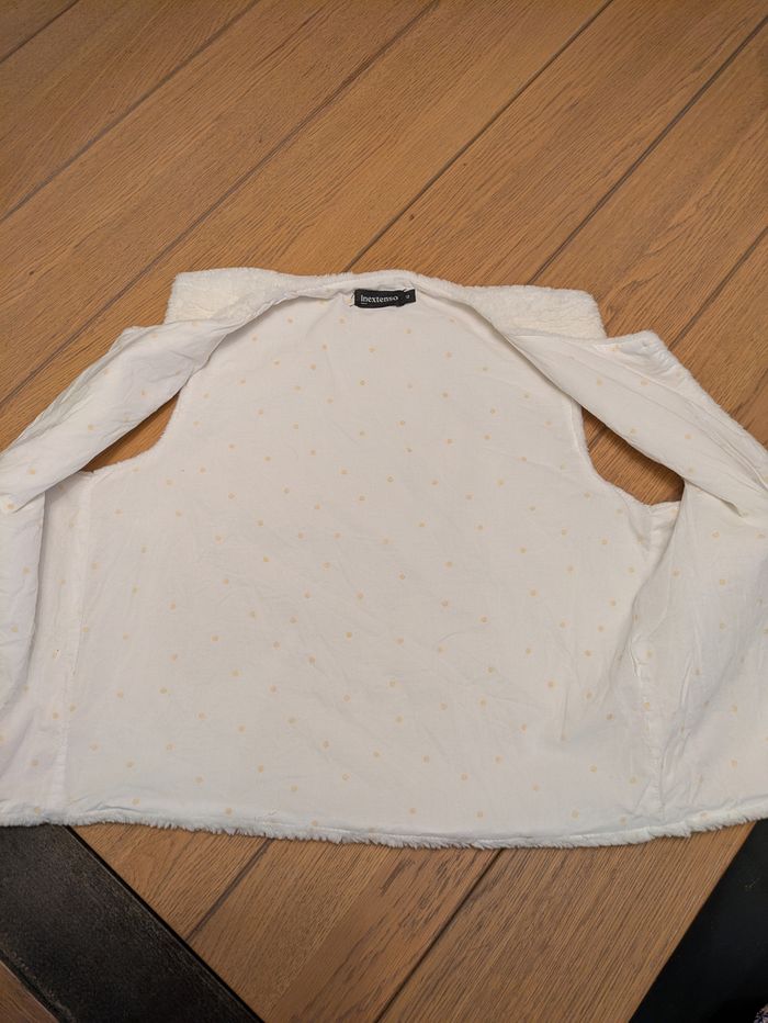 Gilet sans manche fourrure blanche - photo numéro 2