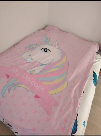 1 housse de couette et 1 taie d'oreiller recto verso Licorne