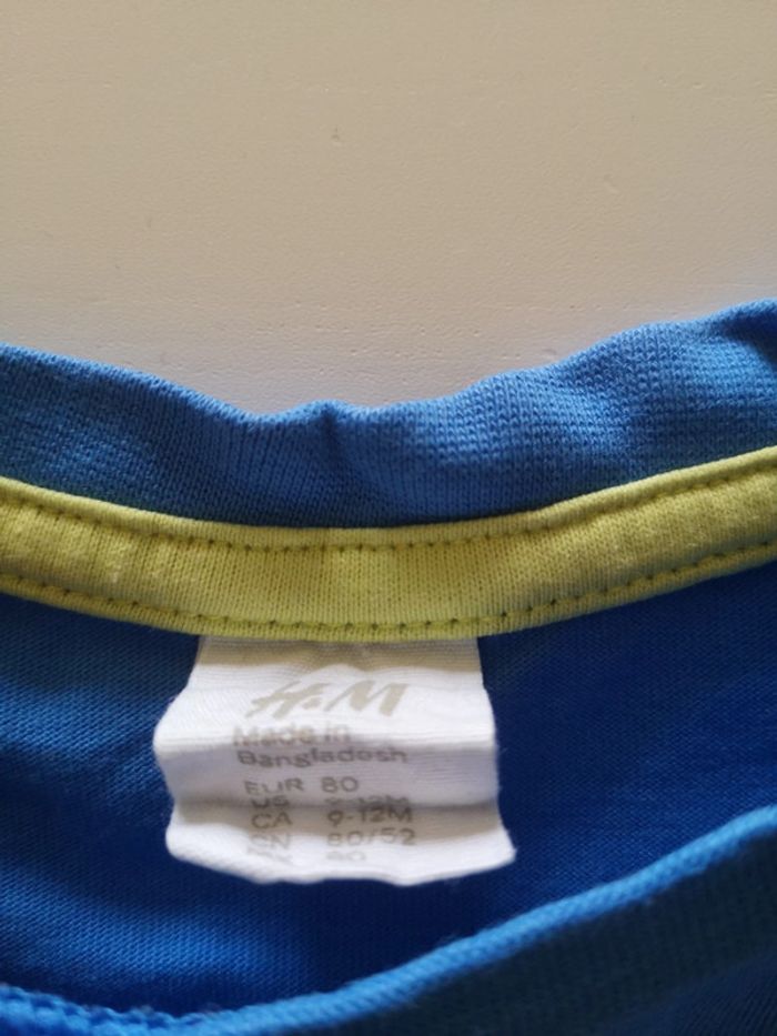 Body h et m 9/12mois 80 cm - photo numéro 2