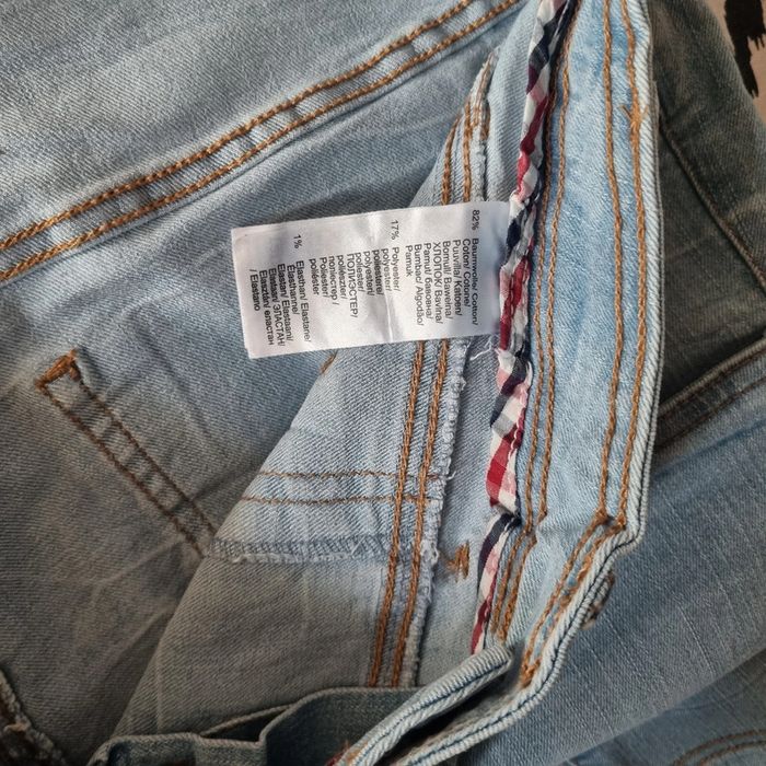 Lot de 2 bermudas en.jean John baner neufs sans étiquettes 50 - photo numéro 7