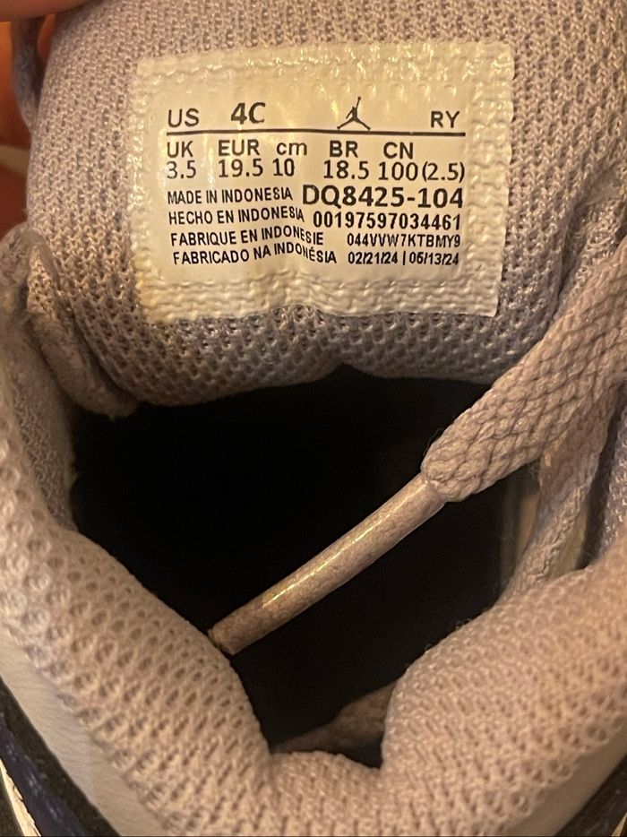 Baskets Nike originales - photo numéro 4