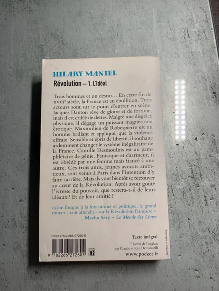 Révolution - 1 - l’idéal de Hilary Mantel Offre 2+1 - photo numéro 2