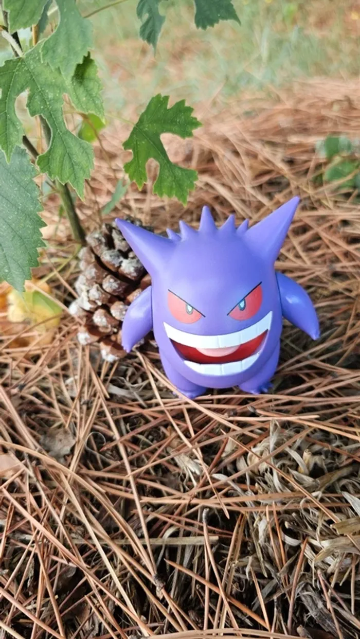 Super figurine Pokemon Nintendo Ectoplasma qui tire la langue