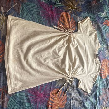 Robe avec ouverture sur les 2 côtés