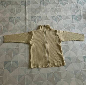 Gilet mixte - 4 ans - Duger - en très bon état
