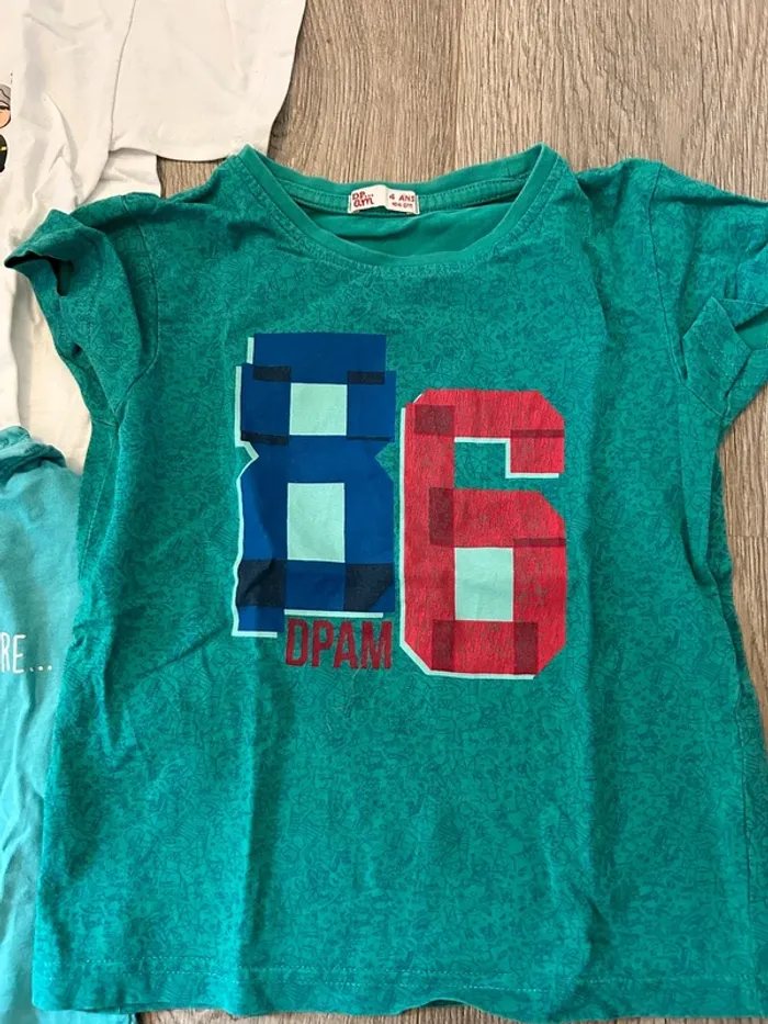 Lot 5 tee shirts manches courtes 4 ans - photo numéro 2