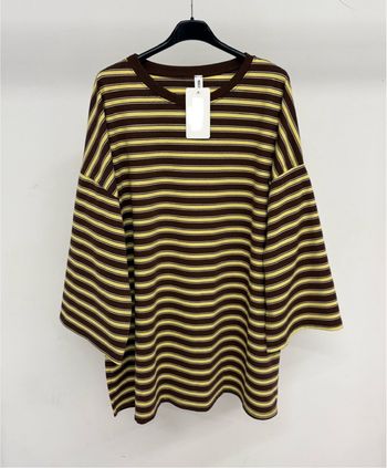 T-shirt rayé oversize – manches larges tendance