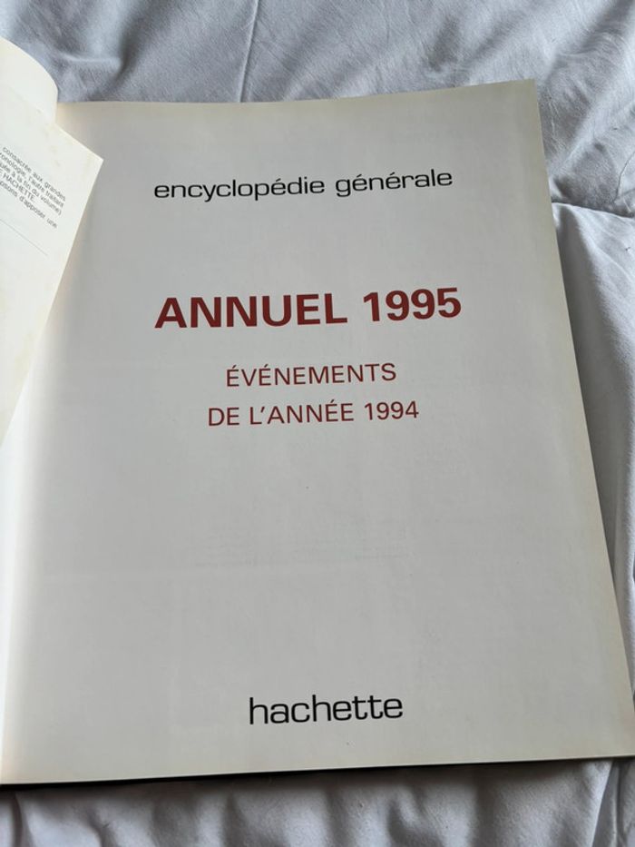 Encyclopédie hachette générale annuel 1995 événements de l’année 1994 collection vintage 90s - photo numéro 7