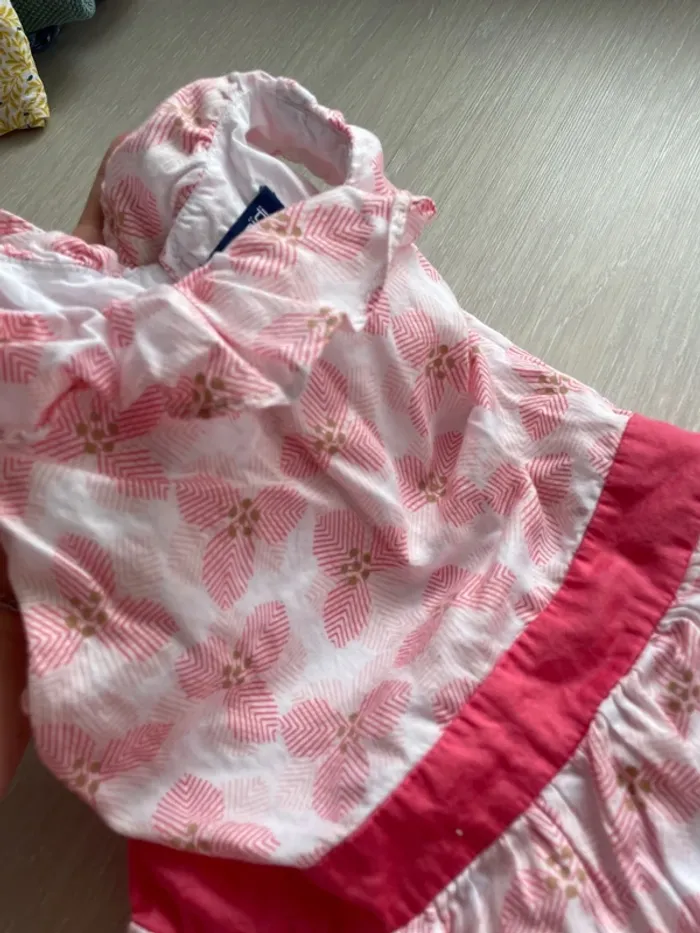 Robe rose 3 ans - photo numéro 2