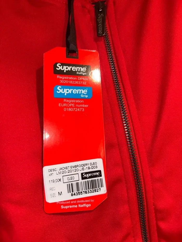 Veste Supreme Taille M - photo numéro 6
